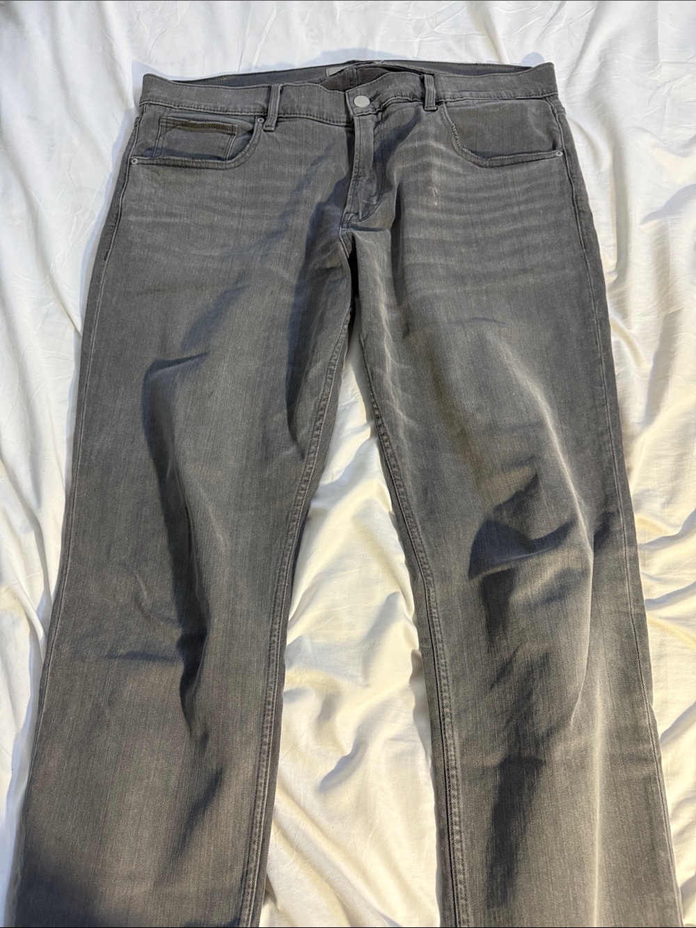 Hudson Jeans Men's Slim Straight in Washed Grey